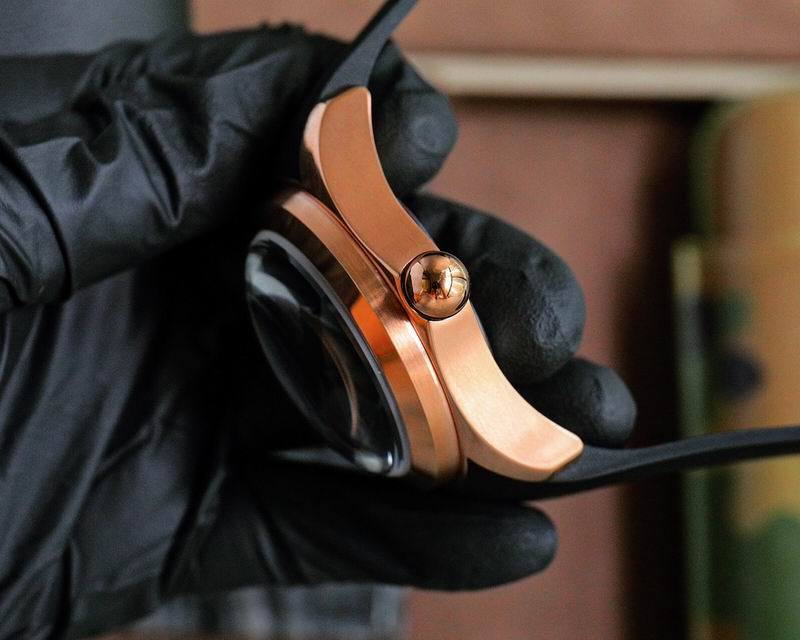 Corum 47mm 19 (2)
